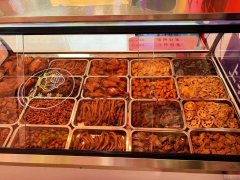 C7328店面转让 位于昌吉市延安南路天润小区