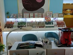 C7335店面转让 位于昌吉市中山路新汇嘉