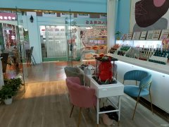 C7335店面转让 位于昌吉市中山路新汇嘉