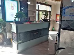 C7346头屯河区五一农场安屯西街临街营业中餐饮旺铺转让