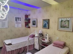 C7410店面转让 位于五家渠天山北路临街