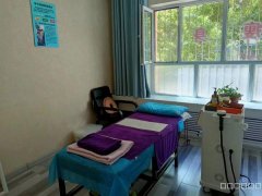 C7432店面转让  位于昌吉市北京南路光明巷内