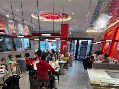 C7470新市区花田小镇KL星品汇美食街内，连锁加盟米粉店转