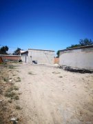 C7535世纪大道南端和灵香山伴山公路交汇处有4亩地院子出租