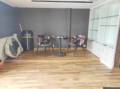 C7556大湾朗天峰景二期旺铺转让