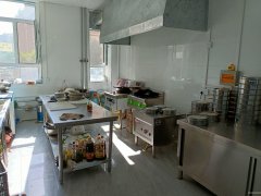 （成功案例）C7562店面转让 位于阜康市博峰路公园六号临街