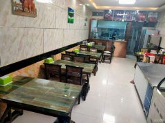 C7042店面转让 位于昌吉市长宁南路江南小镇附近