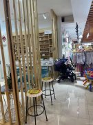 C7621昌吉世纪大道友好商场负一楼美容美甲店低价转让