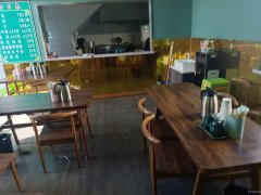 C7625餐厅转让 米东区98中边德才花苑小区门口