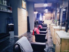 C7629理发店面转让