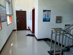 C7684呼图壁光明路厂房办公楼出租