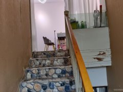 C7694南公园西路银苑小区对面临街二楼全新装修美甲美睫