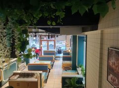 C7701长宁南路上海花园后门骆驼客辣子鸡转让