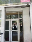 C7705昌吉建设路主街旺铺出租