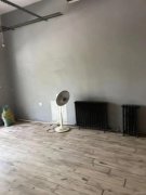 C7705昌吉建设路主街旺铺出租