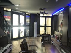 C7687雅山郡19号公寓旺铺转让