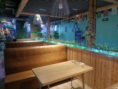 C7712店面转让 位于阜康市商业街