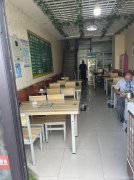 C7730昌吉岐峰农贸市场内餐厅转让