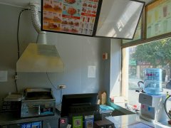 （成功案例）C7738店面转让 位于昌吉市健康路与建设路交汇