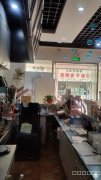 C7771位于阜康市公园六号临街店面转让