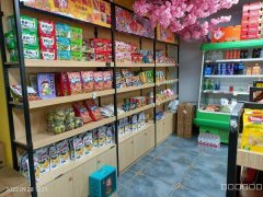 C7775位于昌吉市健康西路2099小区门口店面转让