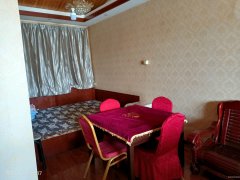 C7850位于呼图壁县卓越康城小区附近临街店面转让