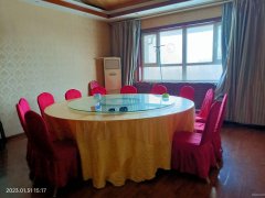 C7850位于呼图壁县卓越康城小区附近临街店面转让