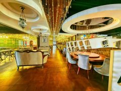 C7861位于昌吉市荣丰大厦五楼商业楼出租