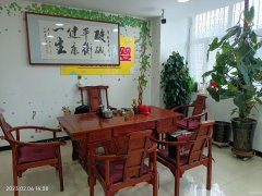 C7675位于阜康市博峰路康城雅居附近临街店面转让