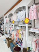 C7675位于阜康市博峰路康城雅居附近临街店面转让