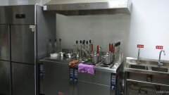 （成功案例）C7887新民路美食城临街全新精装快餐餐饮旺铺急