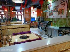 C7925位于奇台县健康西路古城明珠小区附近临街店面转让