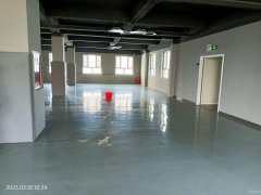 C7926位于昌吉市北京南路附近临街商铺招租