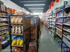 C7951位于昌吉市青年南路华中美地临街店面转让