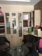 C7958店面转让 玛纳斯县团结南路临街家装建材店