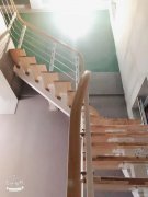 C7962昌吉健康东路140平美业店转让