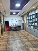 C7971位于昌吉市青年北路临街132平店面转让