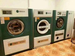 C7973位于新疆玛纳斯县翡翠明门商铺1-6干洗店转让