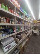 C7992米东区民泰街鑫和园小区临街30平干果零食便利店转让