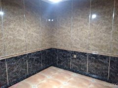 C8015位于昌吉市一品尚都小区临街147平门面出售