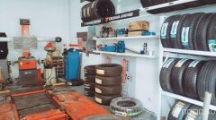 C8026新天润220平轮胎修理店转让