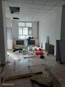 C8039位于昌吉市健康西路附近临街80平店面转让