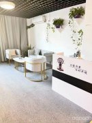 C8043位于昌吉市北京南路紫金名门小区临街店面低价转让