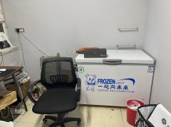 C8069位于昌吉上海花园后门椒麻鸡大面筋42平品牌店转让