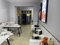 C8069位于昌吉上海花园后门椒麻鸡大面筋42平品牌店转让