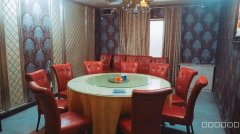 C8087迎宾路百商对面470平餐厅转让