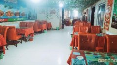 C8087迎宾路百商对面470平餐厅转让