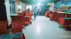 C8087迎宾路百商对面470平餐厅转让