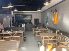C8095头屯河工业园美食街105平餐厅转让