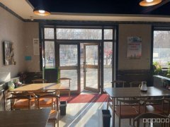 C8095头屯河工业园美食街105平餐厅转让